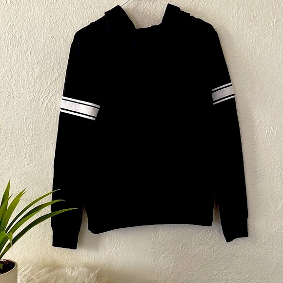 VS PINK | Victoria’s Secret Pink | Black & White 1/2 Zip Up Hoodie 🖤🤍 Size Sm - Picture 2 of 3